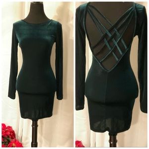 Windsor Dark Green Velvet Fitted dress cut out strappy back sz small EUC